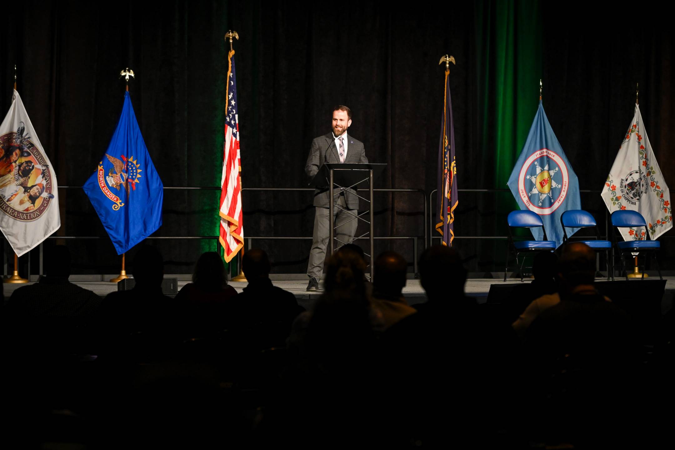Matt Linneman gives the closing remarks for the 2025 North Dakota Transportation Conference.