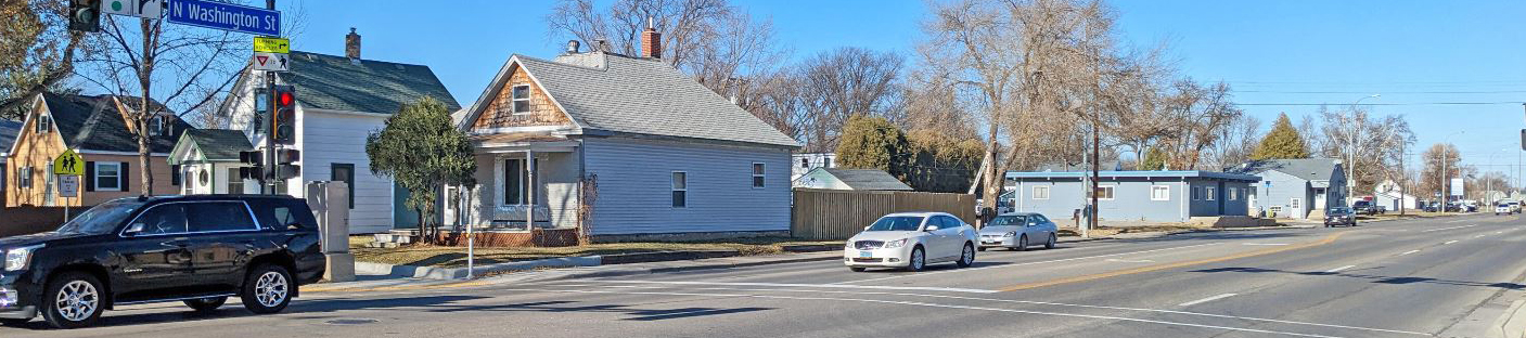 Photo of traffic on North Washington Street in Grand Forks.